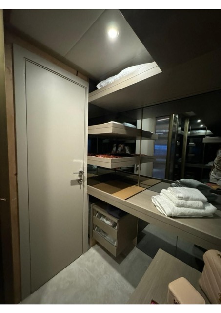 Gallery Thumbnail 24